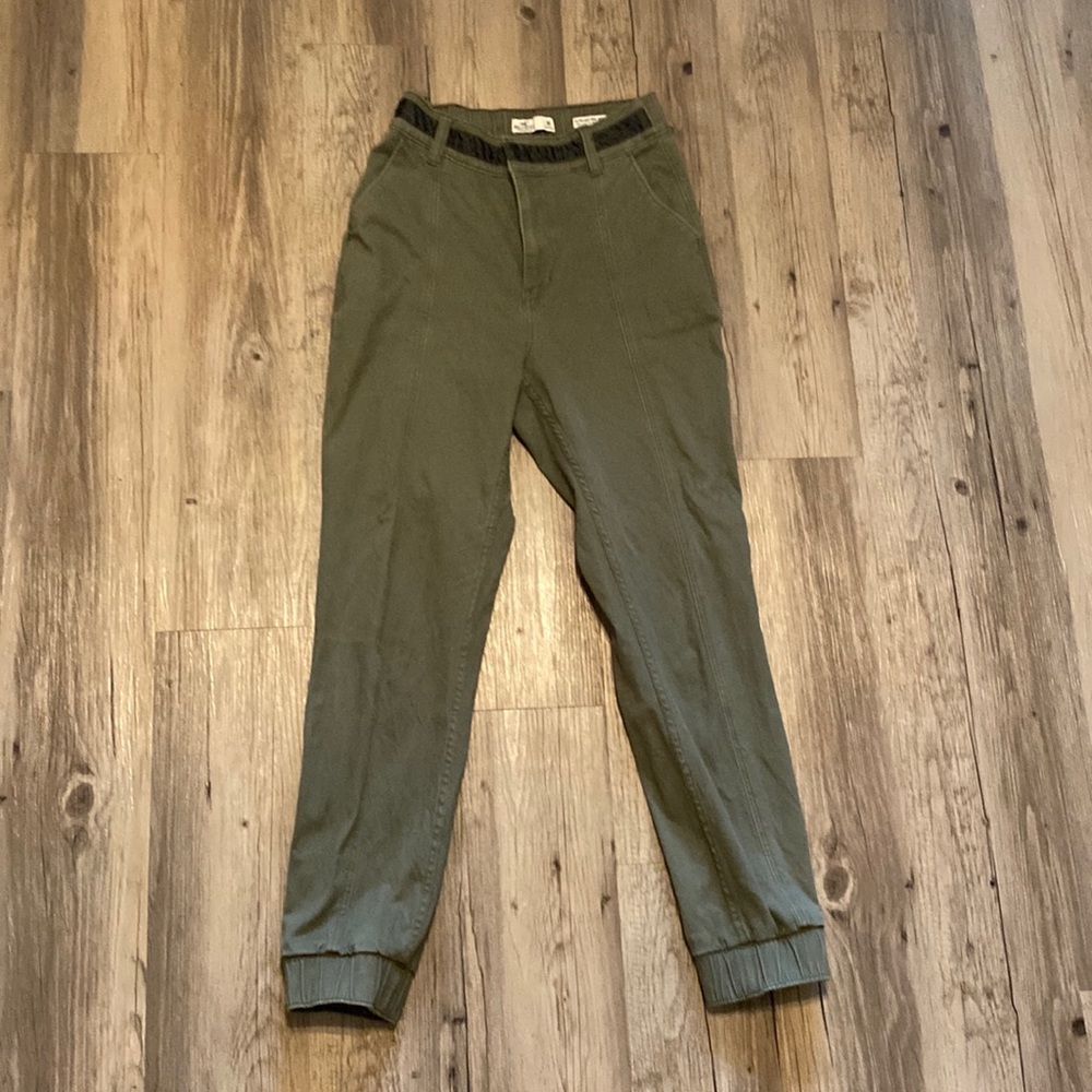 Hollister high rise joggers
